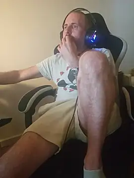 dufatcock online show from July 7, 2026, 7:34 am
