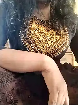 Snapshot of Mahira2 chatting on April 3, 2026, 6:53 am Mahira2 online show from April 3, 2026, 6:53 am