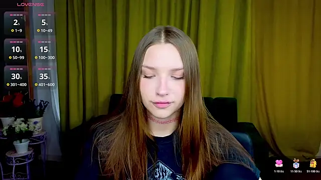 DariaAngels online show from April 21, 2026, 11:39 am