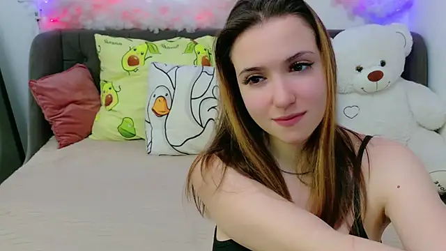 LeenMoonie online show from April 23, 2026, 4:30 pm