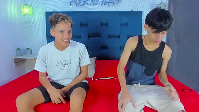 Only3Trio online show from April 2, 2026, 6:25 pm