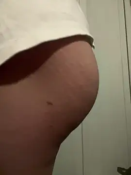 sexywhore5 online show from March 29, 2026, 4:52 pm