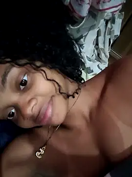 Snapshot of marialuiza2027 chatting on April 6, 2026, 6:09 pm marialuiza2027 online show from April 6, 2026, 6:09 pm