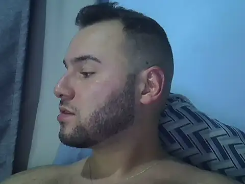 piazaocwb23 online show from April 18, 2026, 4:48 am