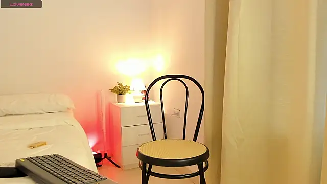 Snapshot of kora_bliss chatting on March 15, 2026, 6:15 pm kora bliss online show from March 15, 2026, 6:15 pm