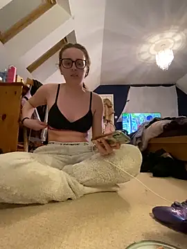 Snapshot of SophMaeexo chatting on March 20, 2026, 12:00 am SophMaeexo online show from March 20, 2026, 12:00 am