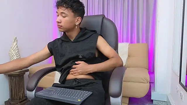 Snapshot of Richard_Price chatting on March 16, 2026, 1:15 pm Richard Price online show from March 16, 2026, 1:15 pm