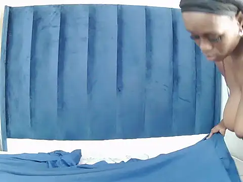 MelaniBbe online show from March 22, 2026, 8:27 am