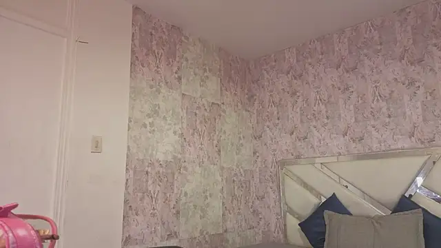 april summer  online show from March 18, 2026, 8:32 pm