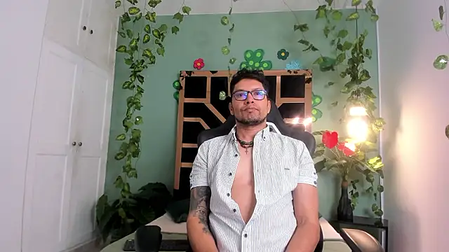 Snapshot of JHON_MASTER24 chatting on March 26, 2026, 12:25 pm JHON MASTER24 online show from March 26, 2026, 12:25 pm