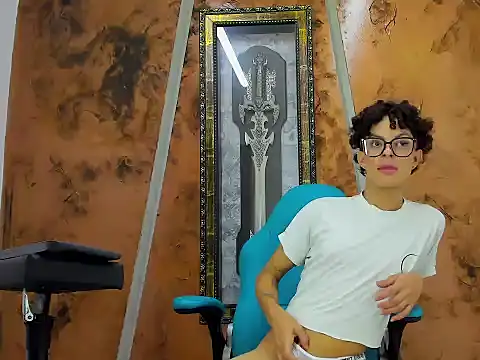 Snapshot of Novaneon_ chatting on March 13, 2026, 7:30 pm Novaneon online show from March 13, 2026, 7:30 pm