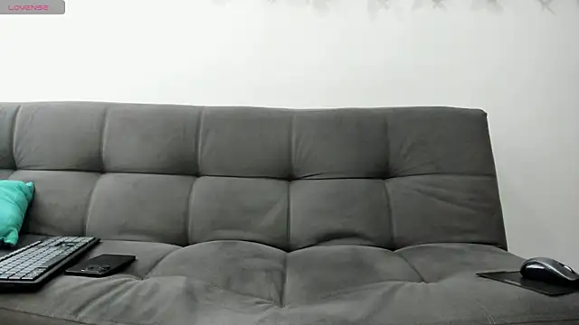 thiago bigcock 1 online show from May 1, 2026, 6:13 pm