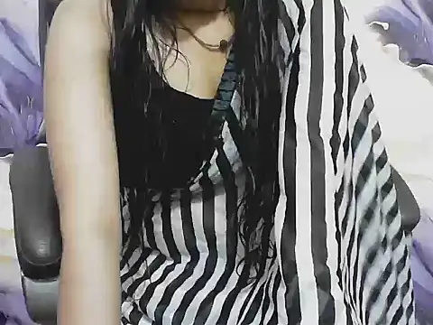 Snapshot of ragini_bby chatting on June 13, 2026, 2:53 am ragini bby online show from June 13, 2026, 2:53 am