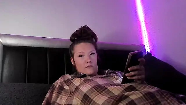 NofaceNocase34xx online show from April 10, 2026, 5:53 pm