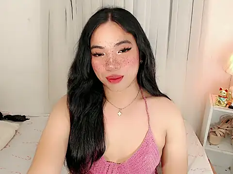 Snapshot of xLinda_Walkerx chatting on July 5, 2026, 6:04 pm xLinda Walkerx online show from July 5, 2026, 6:04 pm