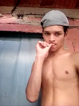 Snapshot of Max026_ chatting on March 13, 2026, 9:20 pm Max026 online show from March 13, 2026, 9:20 pm