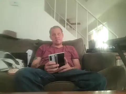 Snapshot of yourMasterisBored chatting on July 6, 2026, 1:40 pm yourMasterisBored online show from July 6, 2026, 1:40 pm
