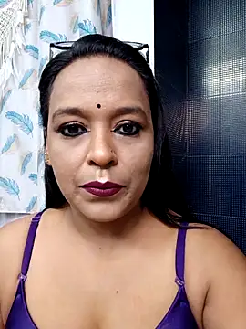 hornyrosy321 online show from May 2, 2026, 6:02 pm