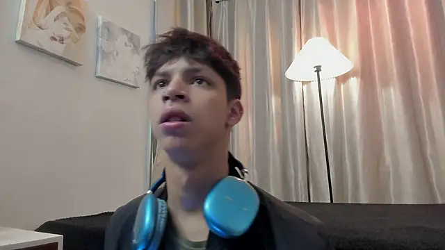 Ethan qop online show from June 15, 2026, 11:32 am