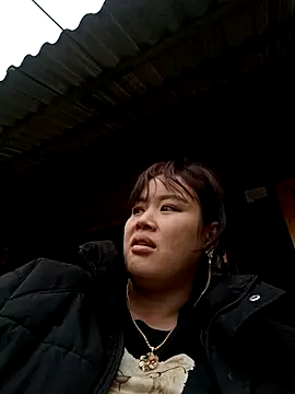 Snapshot of cute-girl-2k chatting on March 14, 2026, 6:52 am cute-girl-2k online show from March 14, 2026, 6:52 am