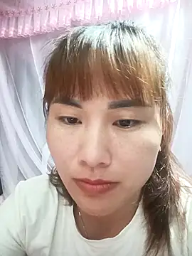 Snapshot of Lucxy-ki6 chatting on July 1, 2026, 4:02 am Lucxy-ki6 online show from July 1, 2026, 4:02 am