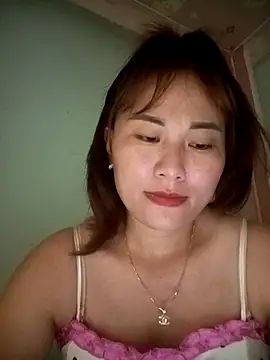 Snapshot of Lucxy-ki6 chatting on June 25, 2026, 4:32 am Lucxy-ki6 online show from June 25, 2026, 4:32 am