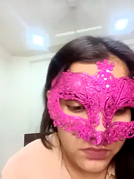 Hottymahi7 online show from March 18, 2026, 6:09 pm