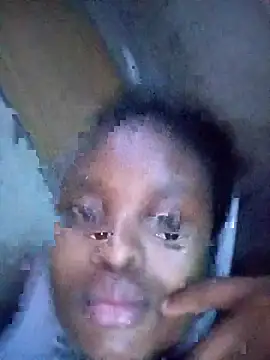 pinkkayla0 online show from April 24, 2026, 11:51 pm