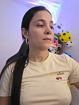 miaeyex online show from June 27, 2026, 2:23 pm