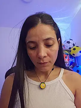miaeyex online show from June 19, 2026, 12:11 pm