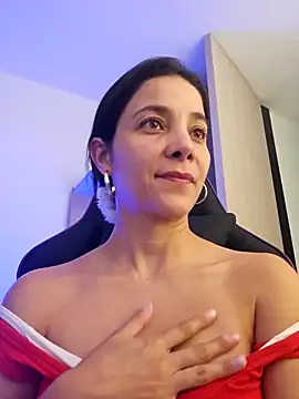 Snapshot of miaeyex chatting on April 7, 2026, 11:56 am miaeyex online show from April 7, 2026, 11:56 am