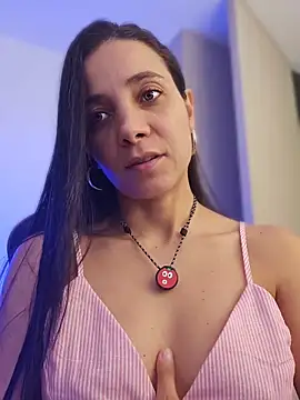 miaeyex online show from April 23, 2026, 12:29 pm