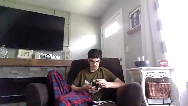 Snapshot of Matthewissexy25 chatting on June 19, 2026, 2:45 pm Matthewissexy25 online show from June 19, 2026, 2:45 pm