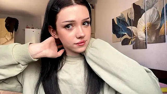 Snapshot of BeckyAurielle chatting on March 19, 2026, 12:16 pm BeckyAurielle online show from March 19, 2026, 12:16 pm