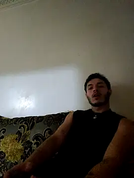 Snapshot of Thewildaliii0 chatting on April 16, 2026, 11:29 pm Thewildaliii0 online show from April 16, 2026, 11:29 pm