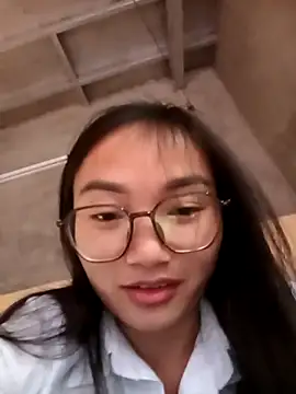 Snapshot of emmasexy2k chatting on March 26, 2026, 4:44 am emmasexy2k online show from March 26, 2026, 4:44 am