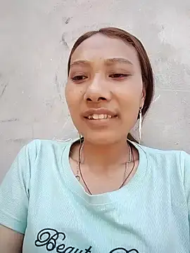 Snapshot of Leiley_98 chatting on May 26, 2026, 1:26 am Leiley 98 online show from May 26, 2026, 1:26 am
