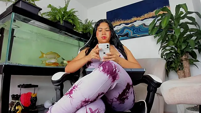 Snapshot of lia_lovelly01 chatting on July 23, 2026, 4:25 pm lia lovelly01 online show from July 23, 2026, 4:25 pm