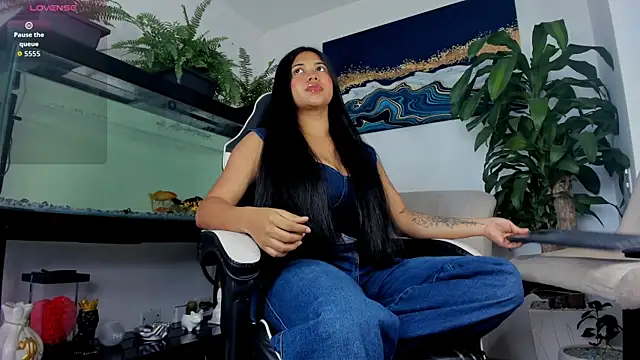 Snapshot of lia_lovelly01 chatting on July 5, 2026, 8:48 pm lia lovelly01 online show from July 5, 2026, 8:48 pm