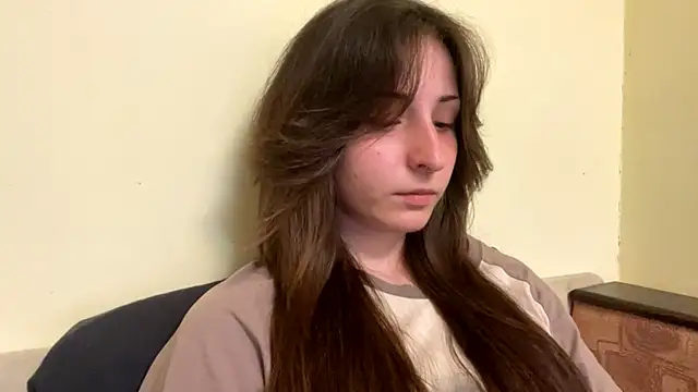 sakuraabloom7 online show from April 27, 2026, 4:38 pm