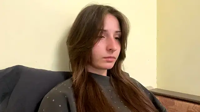sakuraabloom7 online show from April 22, 2026, 4:03 pm