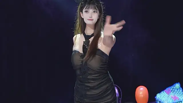 Hotgirl-001 online show from May 17, 2026, 11:32 am