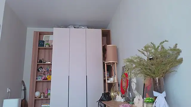 BootyShaking online show from May 5, 2026, 6:38 am