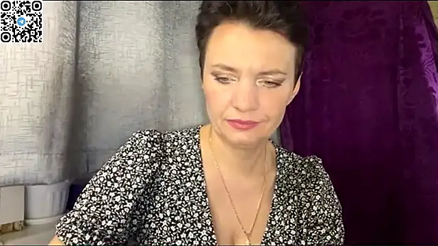 Snapshot of HotMamaQueen234 chatting on May 24, 2026, 8:09 pm HotMamaQueen234 online show from May 24, 2026, 8:09 pm