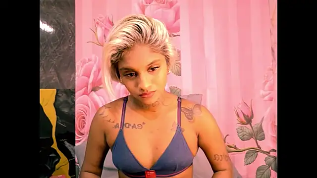 Snapshot of indian_barbie chatting on April 14, 2026, 2:55 pm indian barbie online show from April 14, 2026, 2:55 pm