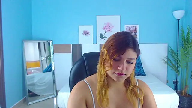 Snapshot of caroline_blair1 chatting on March 23, 2026, 1:00 pm caroline blair1 online show from March 23, 2026, 1:00 pm
