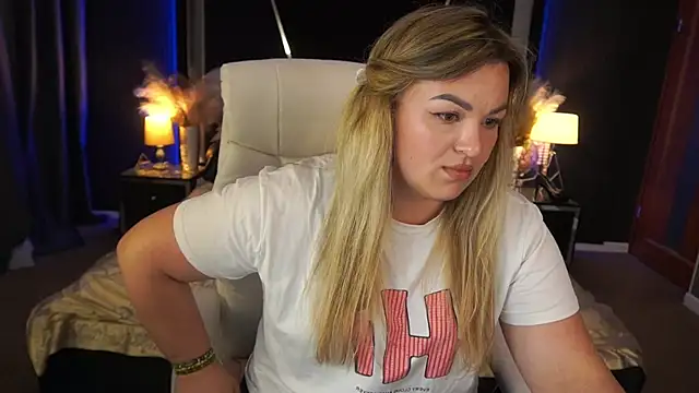 Snapshot of AlissyaGrayy chatting on July 31, 2026, 7:00 pm AlissyaGrayy online show from July 31, 2026, 7:00 pm
