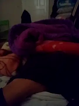 Snapshot of Diaaeddne chatting on March 30, 2026, 10:17 am Diaaeddne online show from March 30, 2026, 10:17 am