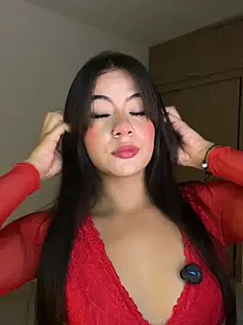 Snapshot of DahliaRouse chatting on May 8, 2026, 12:25 am DahliaRouse online show from May 8, 2026, 12:25 am