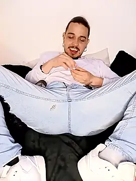 Bry   online show from March 17, 2026, 2:25 am